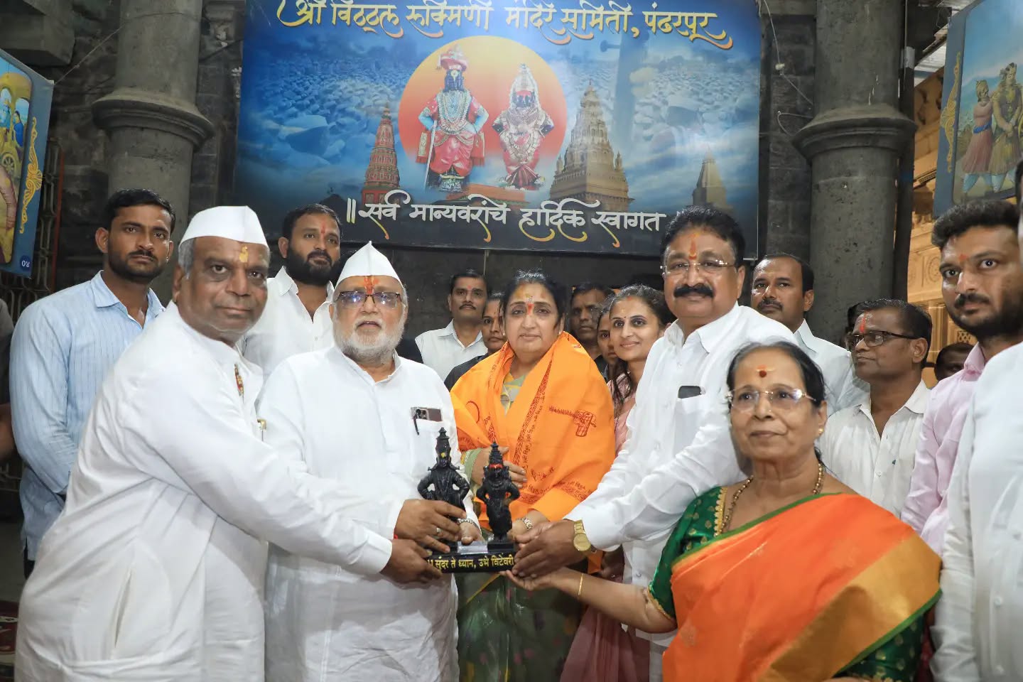 Sunetra Pawar Vitthal Rukmini Mandir Pandharpur