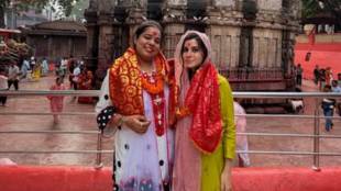 Urfi Javed Visits Kamakhya Temple