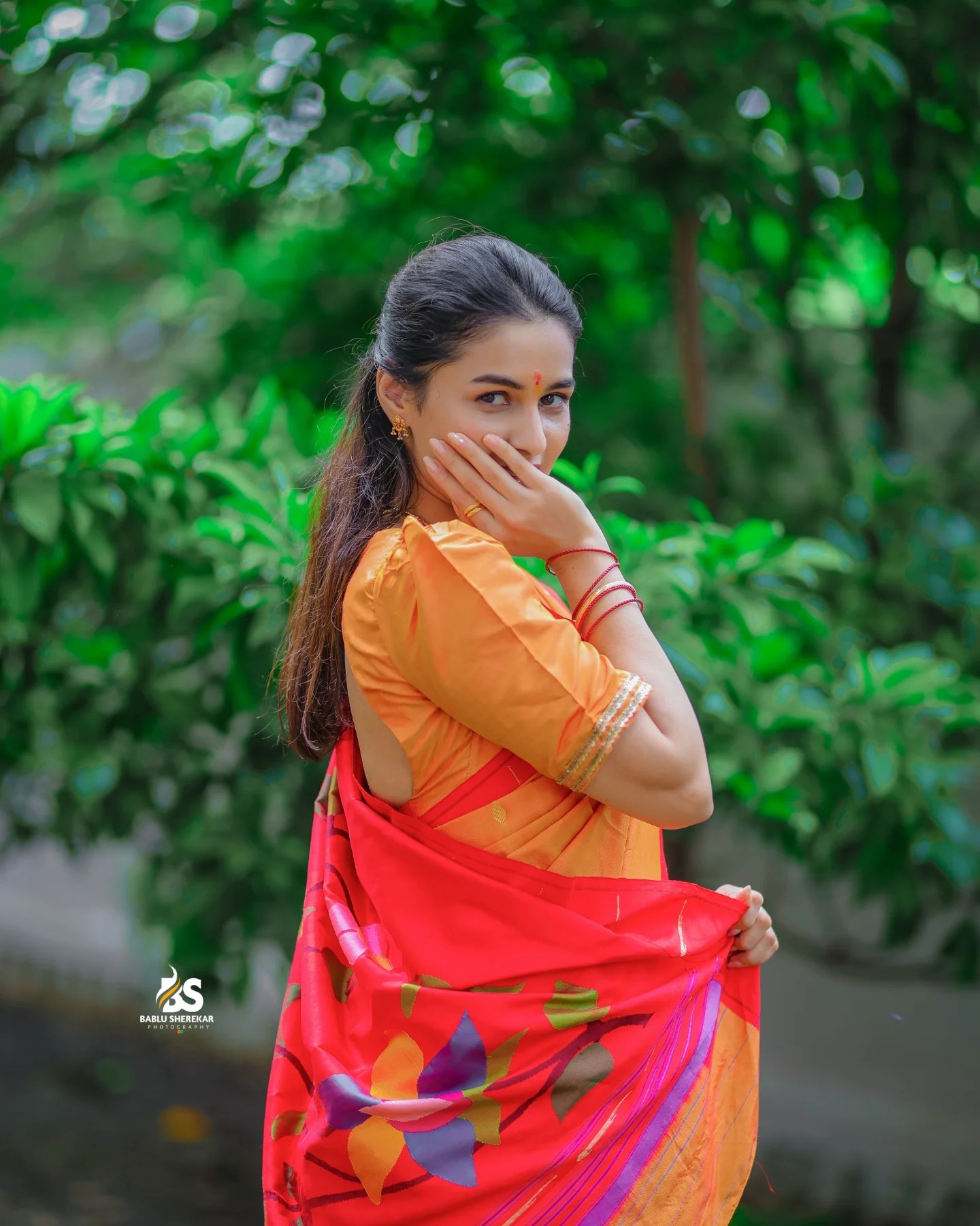 Vaishnavi Mahadik Orange Muniya Paithani Saree Look