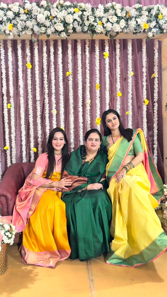 Vaishnavi Mahadik Orange Muniya Paithani Saree Look