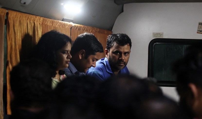 विहानचे आईवडील (फोटो - अमित चक्रवर्ती)