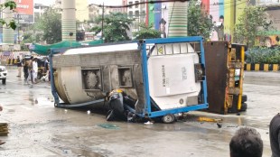 thane ghodbunder road accident | patlipada chemical tanker crash | thane traffic updates today | auto rickshaw accident maharashtra