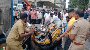 thane ghodbunder road accident updates | chemical tanker overturns on auto rickshaw | thane road accident today news | thane crime and accident updates live