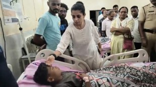 Nandurbar Shahada food poisoning news | Government residential school students hospitalized | Social welfare department hostel controversy | Maharashtra government hospital emergency treatment