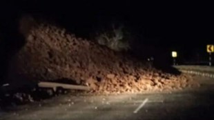 mumbai goa highway kashedi ghat landslide | ratnagiri raigad border traffic update | kashedi ghat dhamandevi road block | maharashtra monsoon highway alert updates