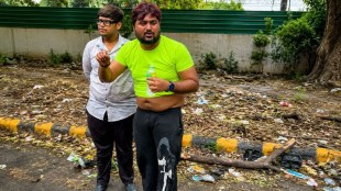bharat banait nagpur protester | jantar mantar lathicharge video | cjp delhi protest paper leak | delhi police rapid action force action