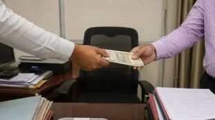 jalna-gst-officer-suvarna-lohiya-bribe-acb-action