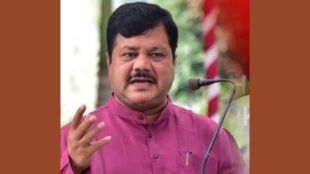 pravin-darekar-targets-thackeray-brothers-over-student-protest-karad