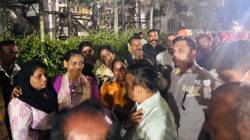मोशी कचरा डेपो दुर्घटना! अडकलेल्यांना सुखरूप बाहेर काढण्याचे शर्थीचे प्रयत्न, धीर सोडू नका’ महापालिका आयुक्तांचा नातेवाईकांना धीर
