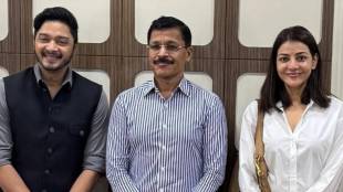 Shreyas Talpade and Kajal Aggarwal meet IAS Tukaram Mundhe