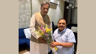 Eknath Khadse BJP entry latest news updates | Vinod Tawde meets Eknath Khadse in Mumbai | एकनाथ खडसे भाजप प्रवेश चर्चा | विनोद तावडे आणि एकनाथ खडसे भेट राजकीय समीकरणे