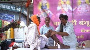 Ashadhi Wari Pune Palkhi tracking health camps | Palkhi Warakari Foot Massage service camp in Pune city | आषाढी वारी पुणे पालखी सोहळा सेवा | वारकरी पाय मसाज आणि मोफत औषधोपचार केंद्र पुणे