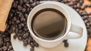 Bullet coffee for weight loss recipe and fitness training updates | Young gym trainers analyzing bullet coffee side effects on health | वजन घटविण्यासाठी बुलेट कॉफी पिण्याचे फायदे आणि तोटे | बुलेट कॉफीचे दुष्परिणाम आणि पुणे येथील आहारतज्ज्ञांचा सल्ला