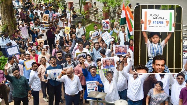 nagpur-protest-against-pm-modi-sonam-wangchuk-arrest-sanvidhan-chowk