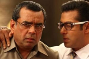 Paresh Rawal talking about Salman Khan and Salim Khan