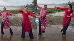 Video : भरपावसात प्राजक्ता गायकवाड व गौरी इंगवलेने अक्षय कुमारच्या लोकप्रिय गाण्यावर केला डान्स, पाहा व्हिडीओ…