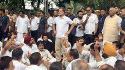 VIDEO: राहुल-प्रियंका गांधींचे थेट पंतप्रधानांच्या निवासस्थानाबाहेर ठिय्या आंदोलन; मोदी-शाहांच्या राजीनाम्याची मागणी