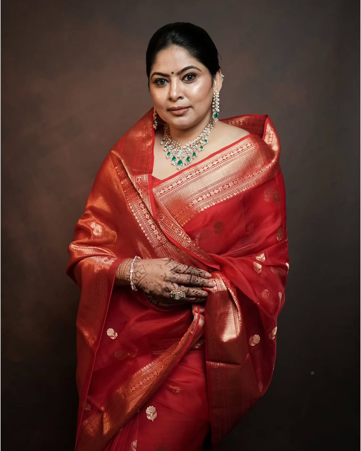 Shweta Shinde pink saree photos