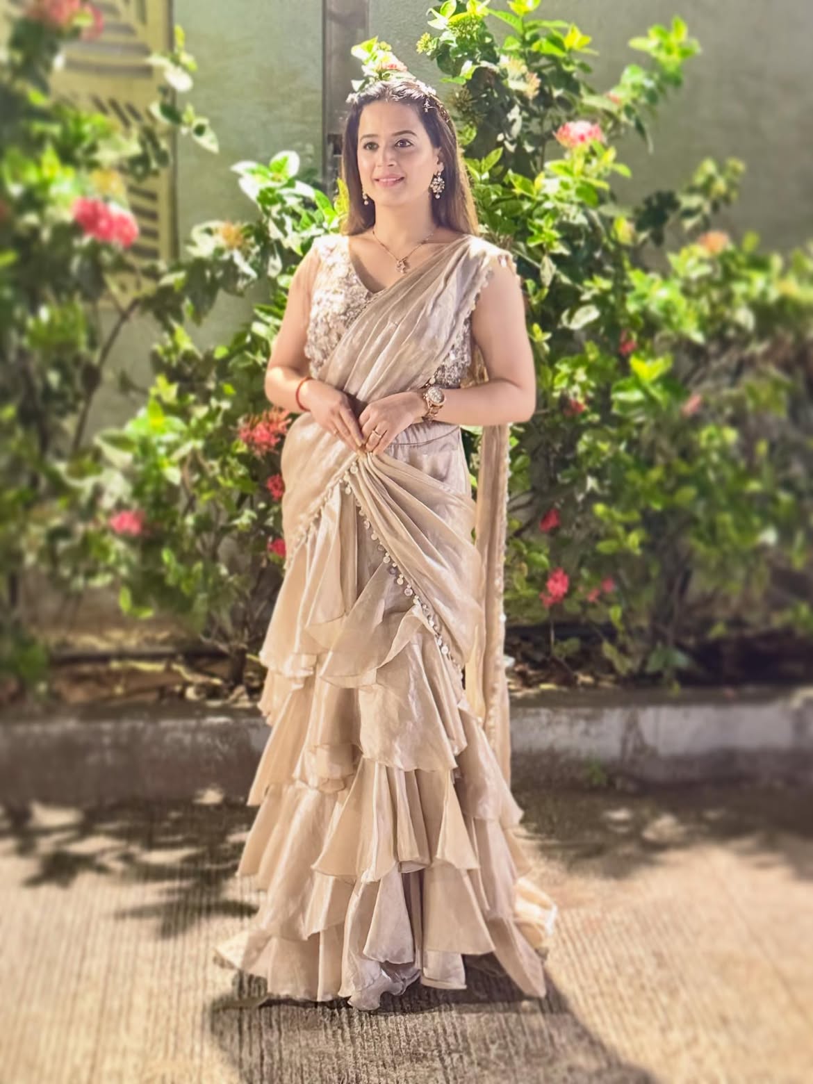 Prajakta Gaikwad pink saree look