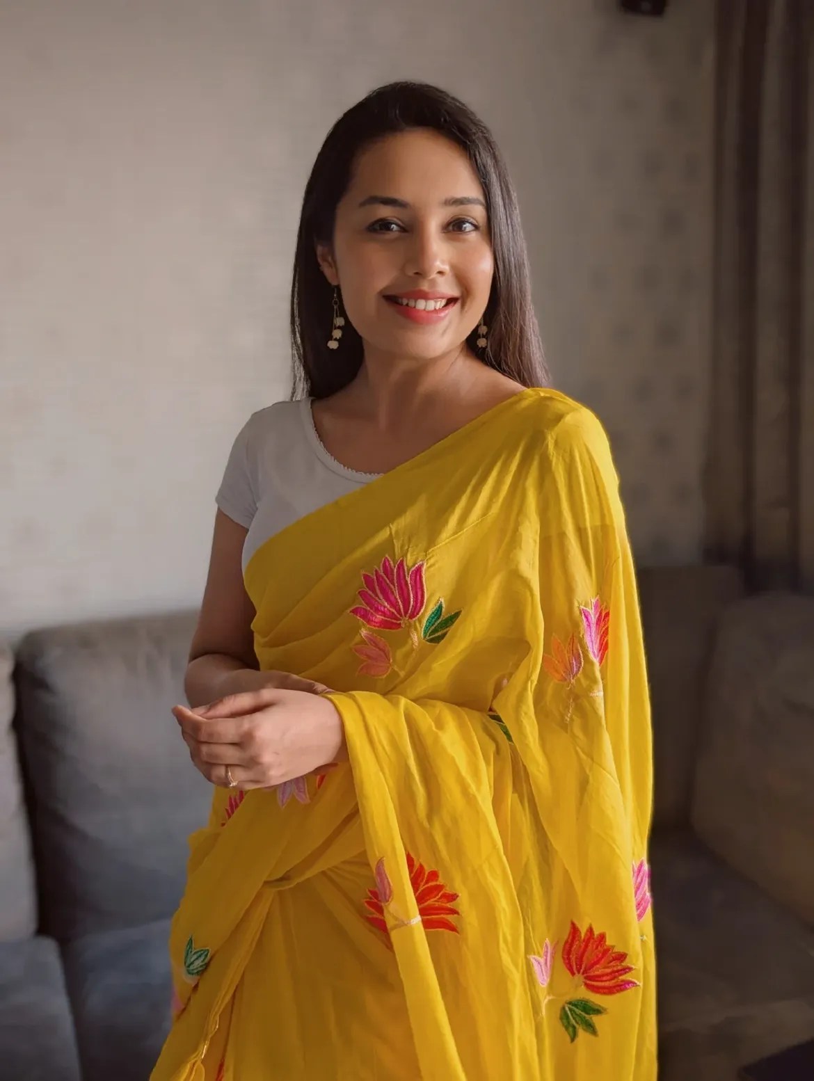 Shivani Rangole Saree Look