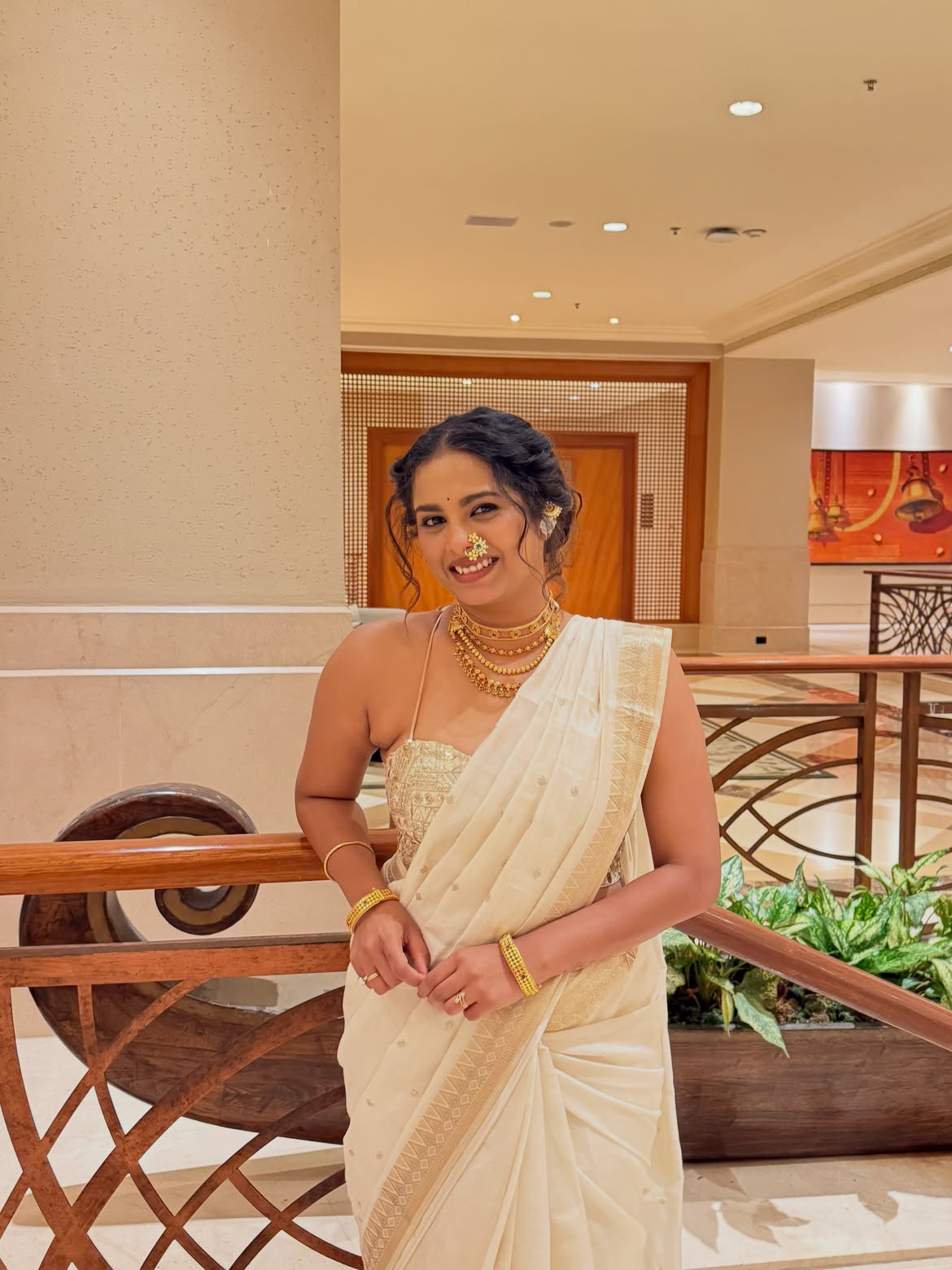 Amruta Dhongde stylish look
