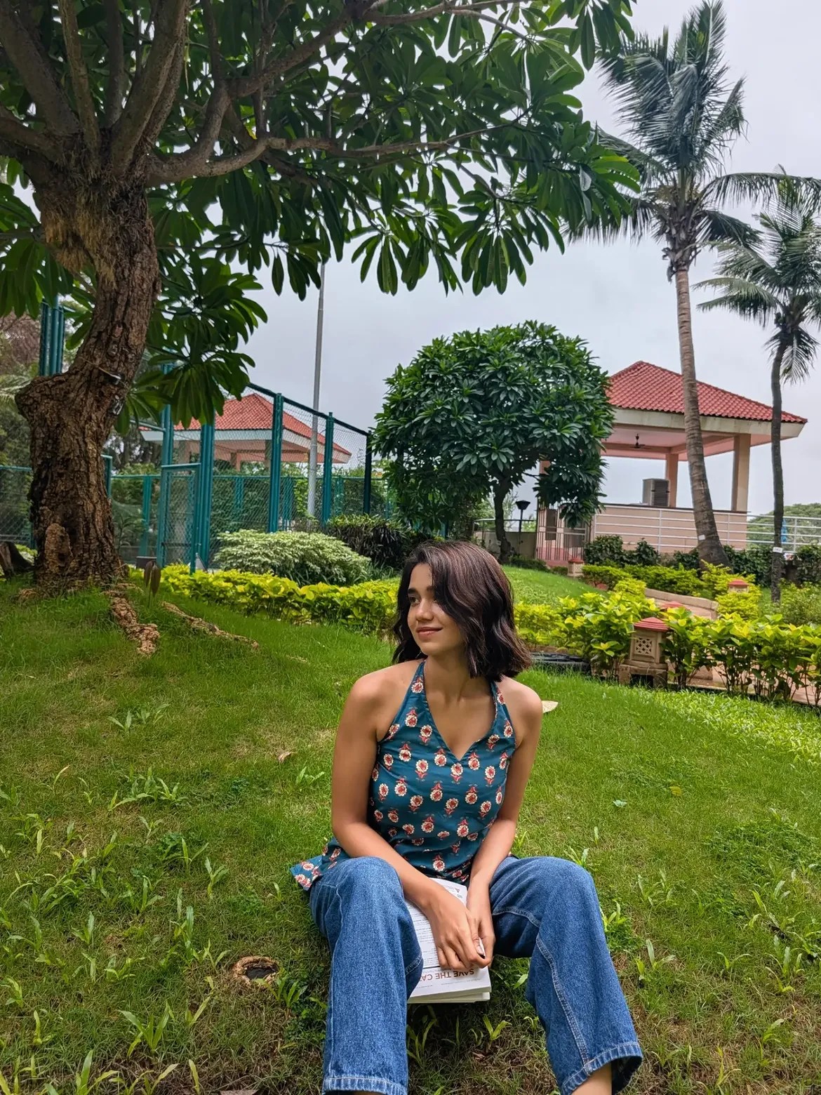 bhagyashree limaye short hair look
