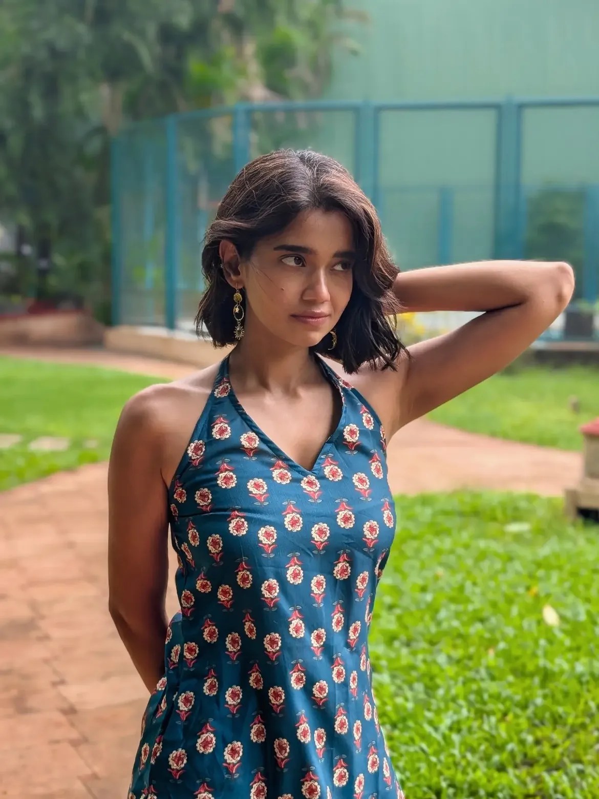 bhagyashree limaye short hair look