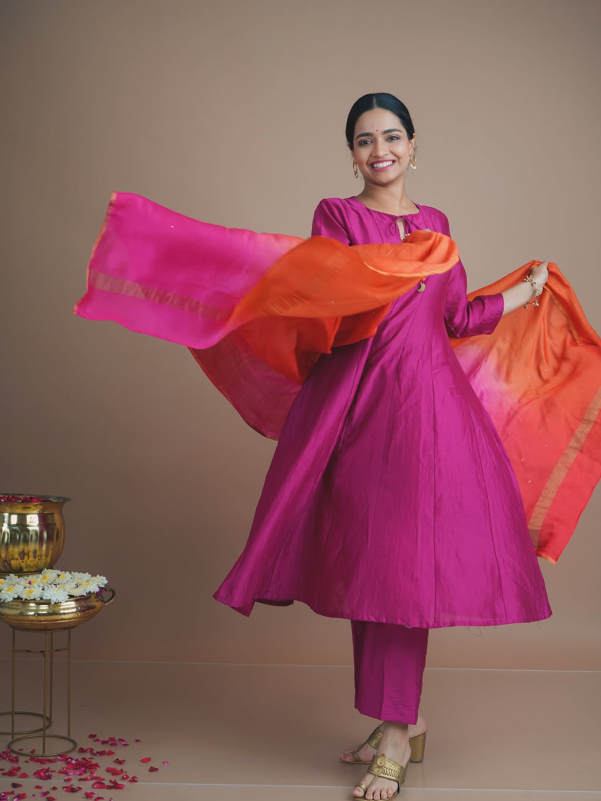 Vallari Viraj pink anarkali dress look