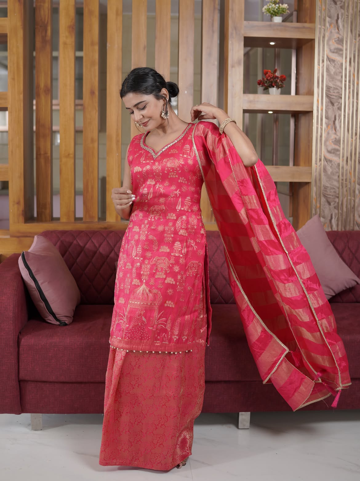 Shivani Mundhekar traditional look
