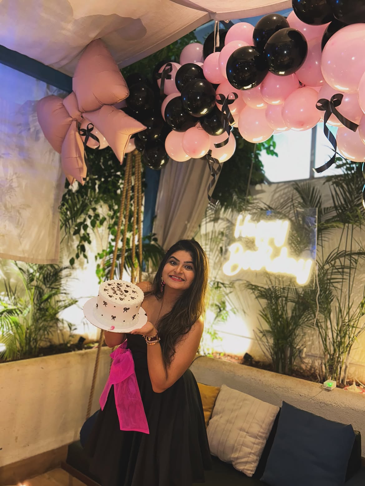 Sakshi Mahajan birthday photos