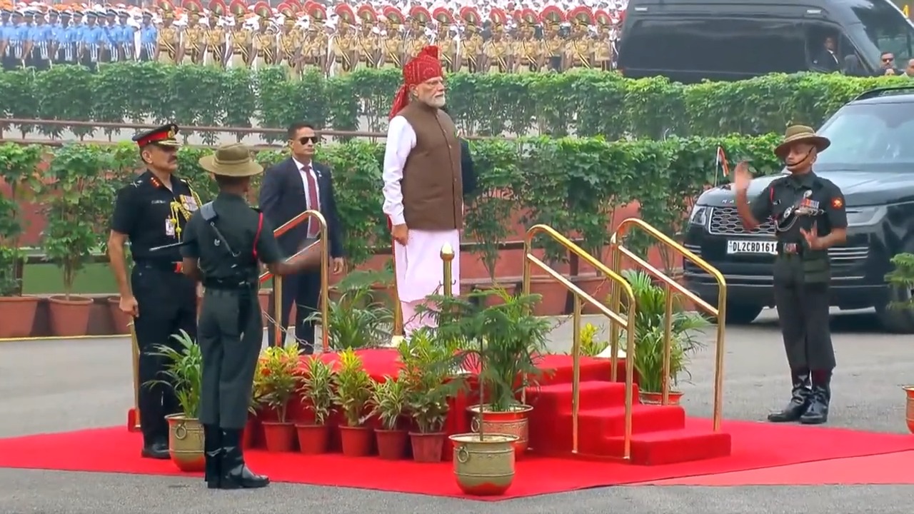 PM Modi 2026 Independence Day look