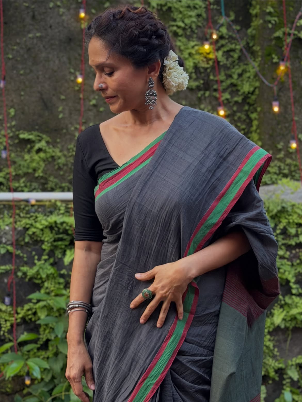 Aishwarya Narkar grey saree look