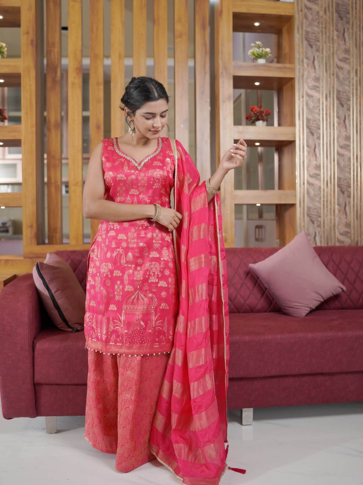 Shivani Mundhekar traditional look
