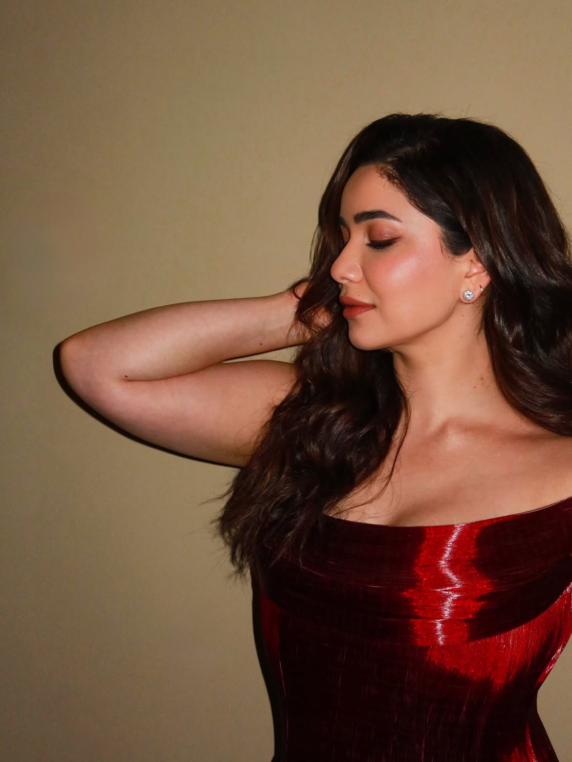 Sara Tendulkar red strapless top