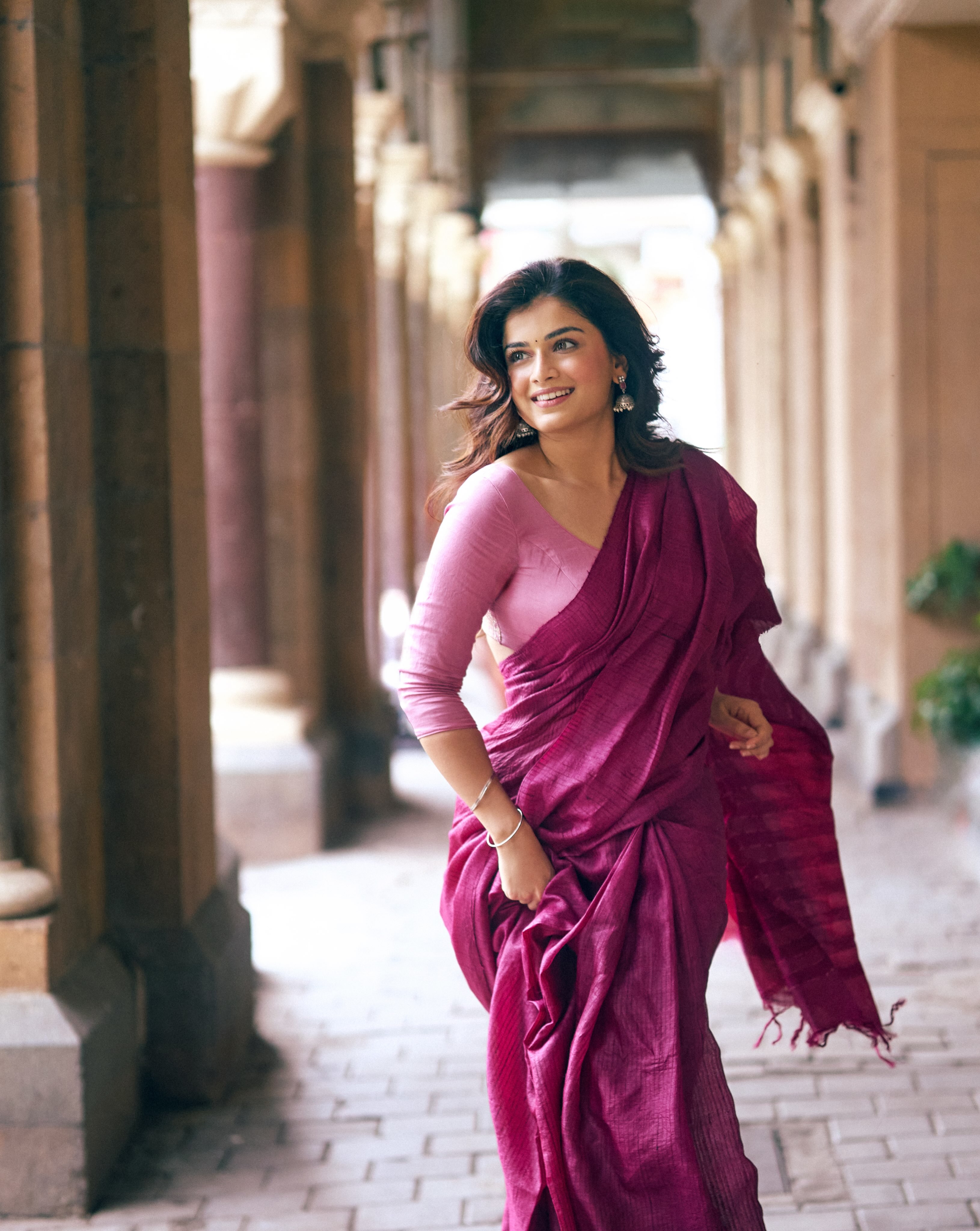 Hemal Ingle stuns in traditional saree photo shoot