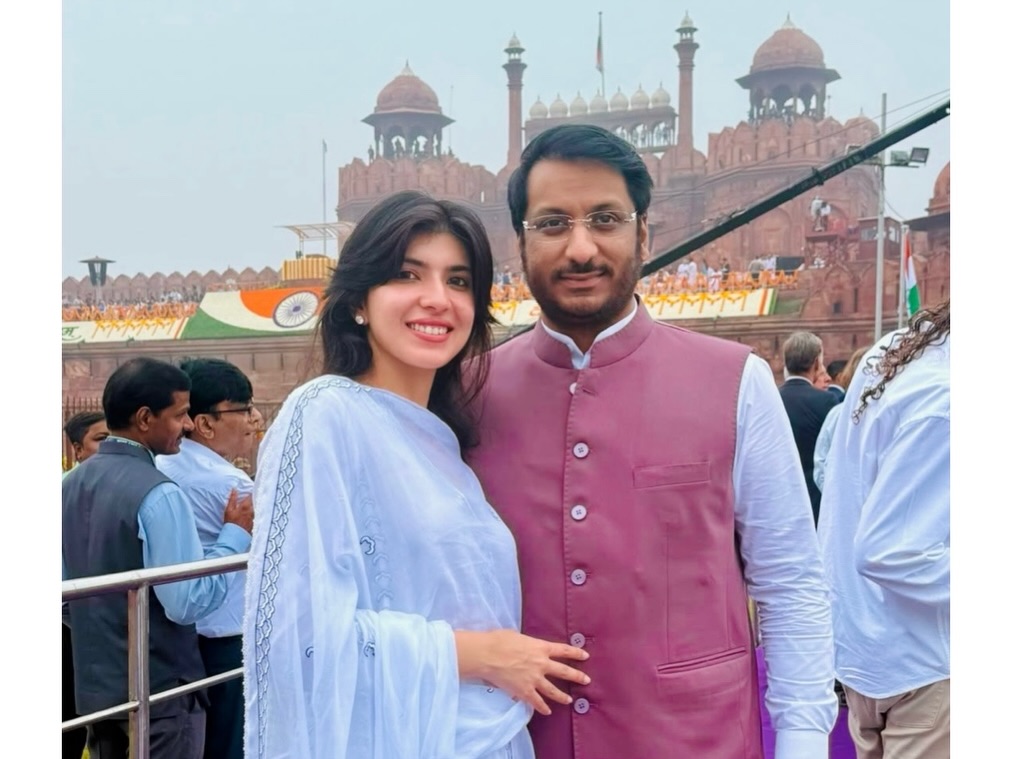 Parth Pawar fiance Kynat Dara at red fort