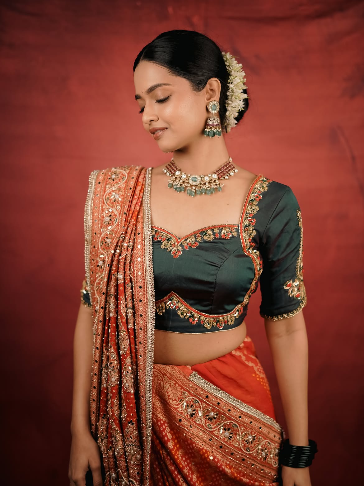 Vallari Viraj new saree look