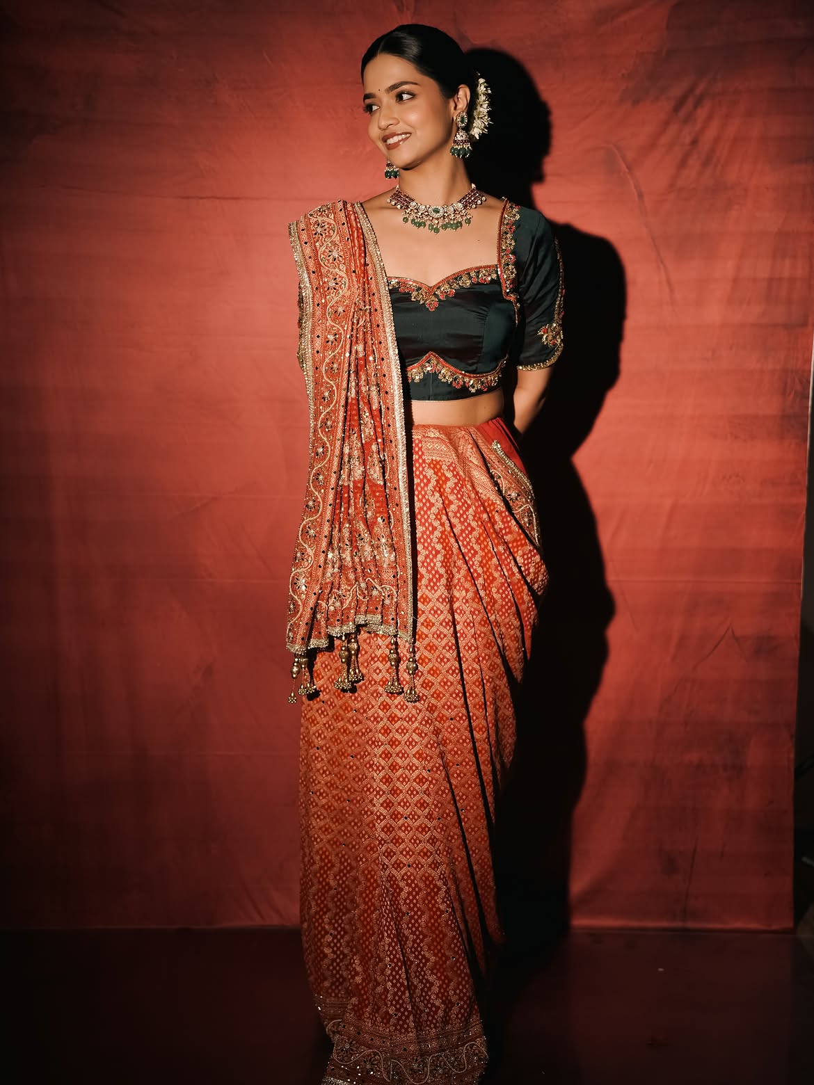 Vallari Viraj new saree look