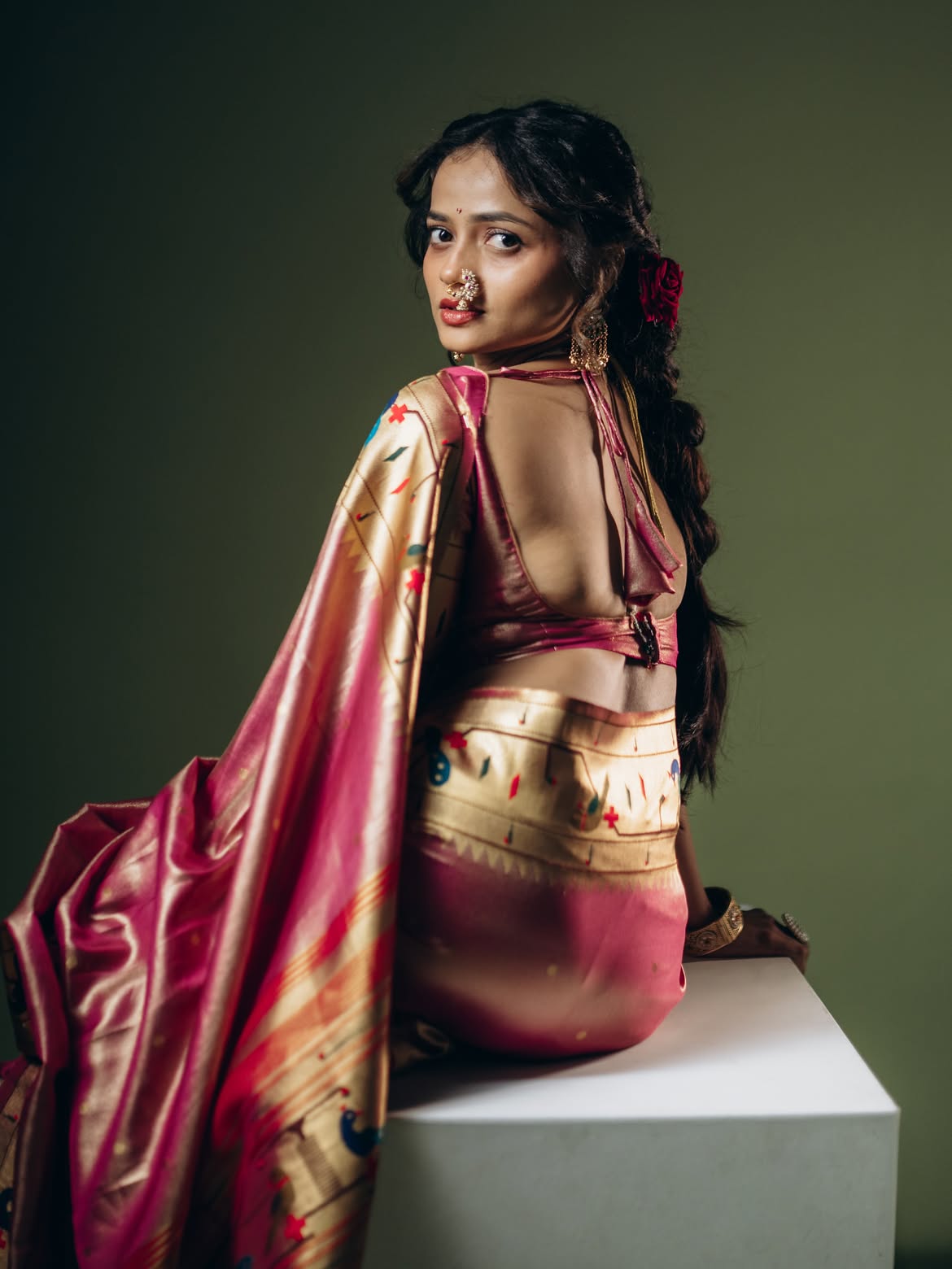 Shivali Parab Paithani saree look