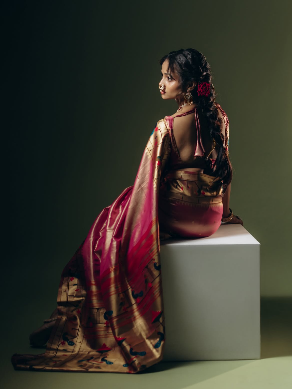 Shivali Parab Paithani saree look