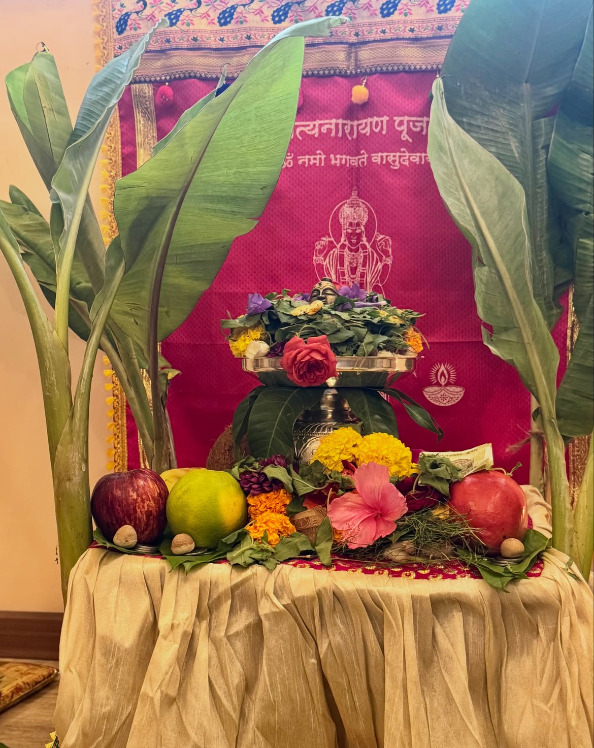 Abhidnya bhave Satyanarayan puja photos