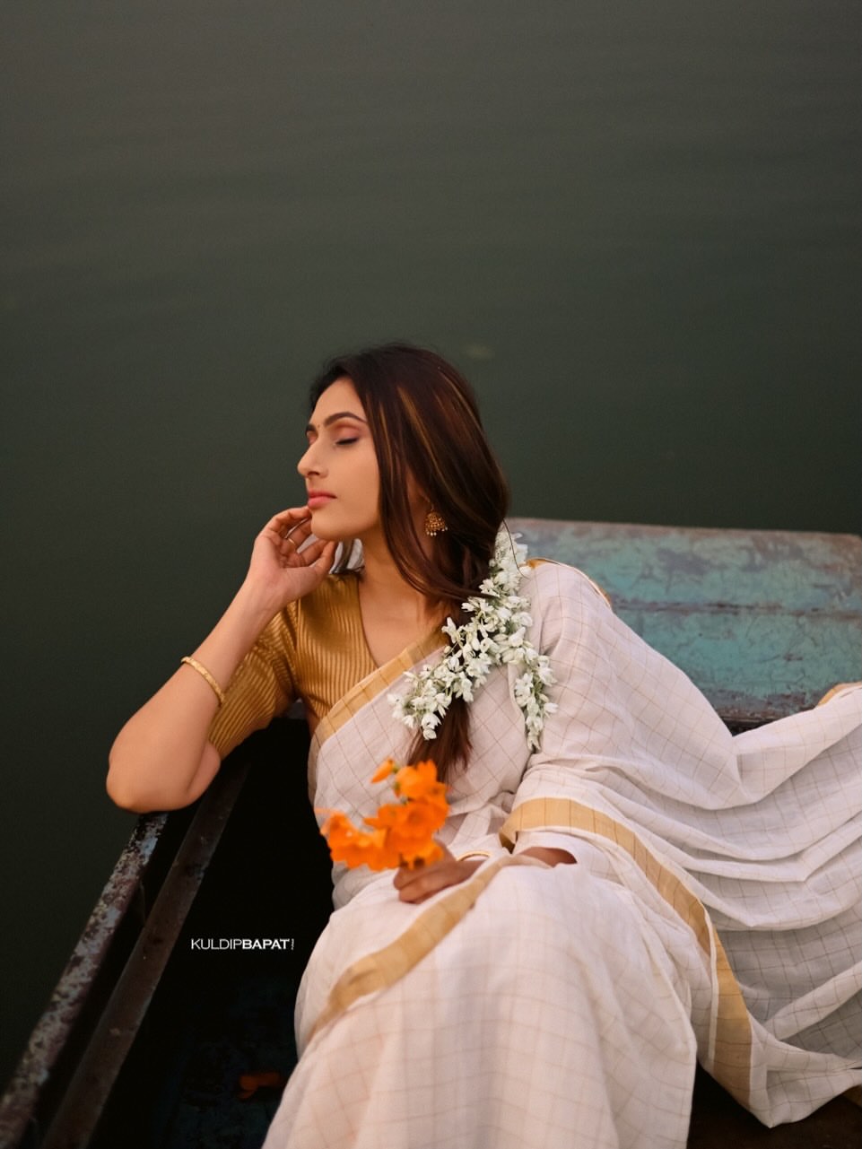 Reshma Shinde white saree look