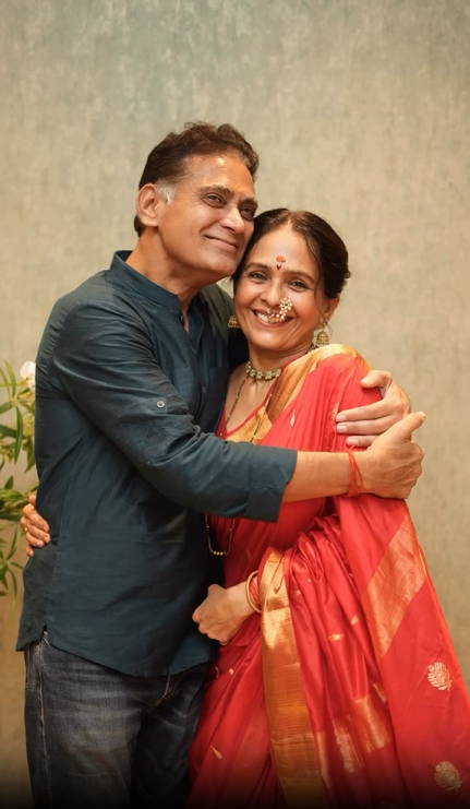 Aishwarya Narkar Avinash Narkar Romantic Photoshoot