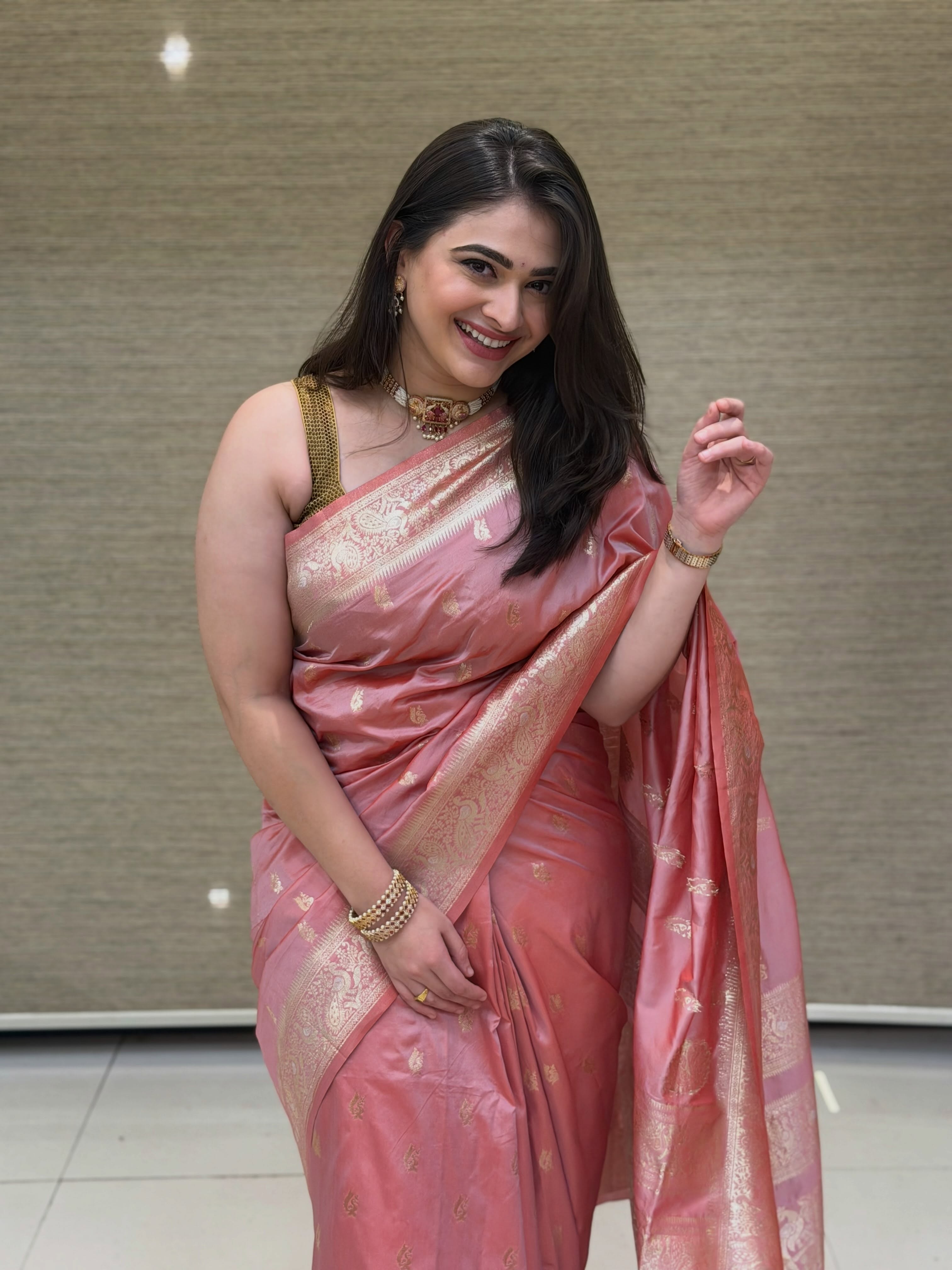 Aishwarya Shete Banarasi Saree Look
