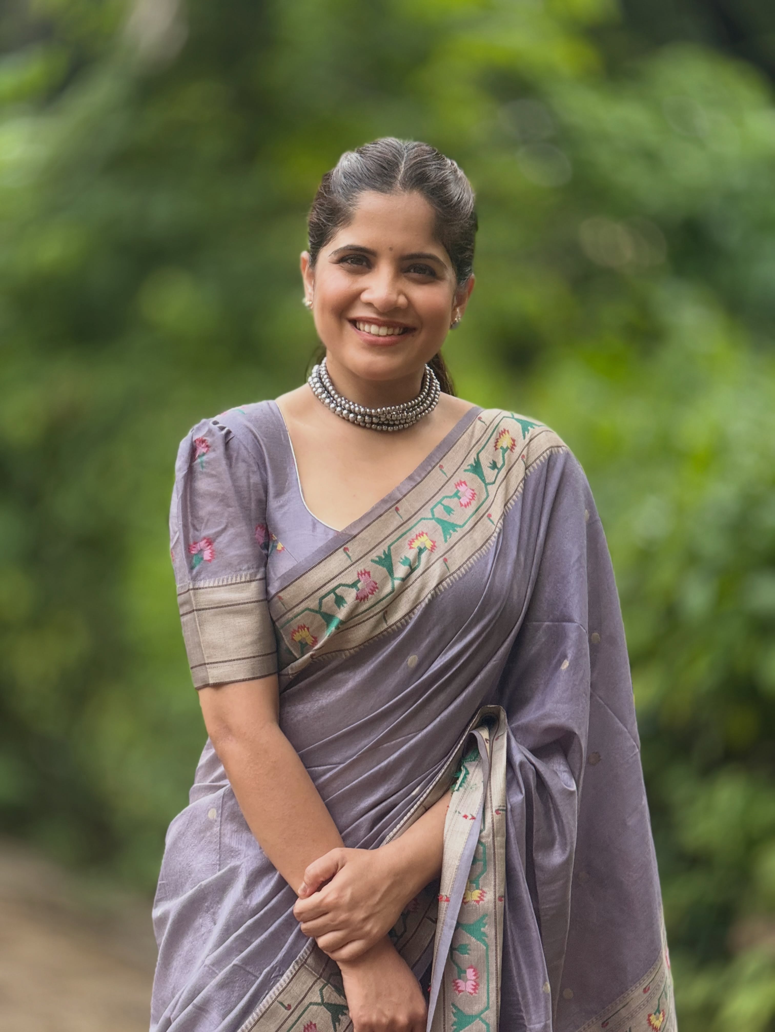 Amruta Deshmukh Grey Paithani Saree Look