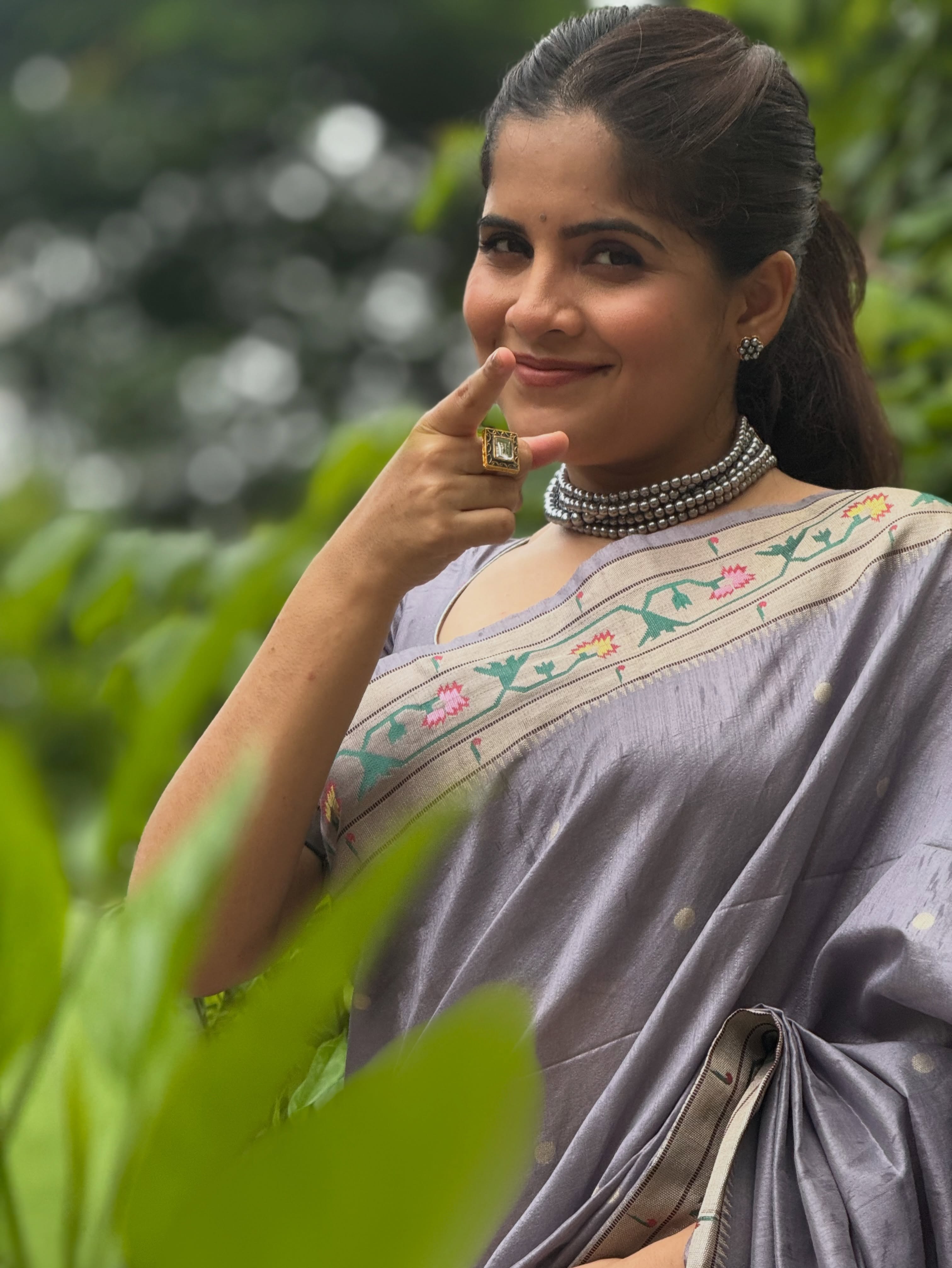 Amruta Deshmukh Grey Paithani Saree Look