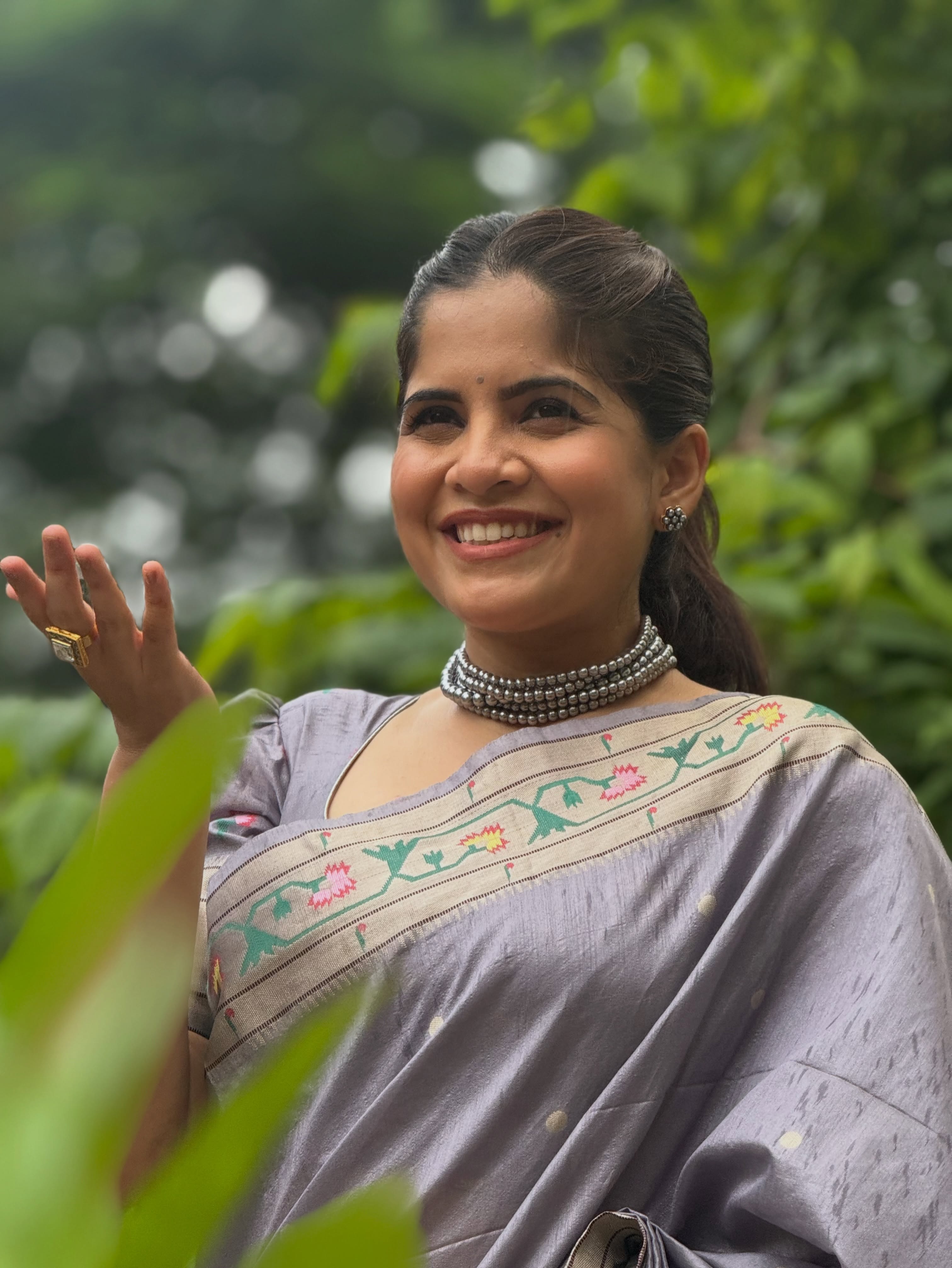 Amruta Deshmukh Grey Paithani Saree Look