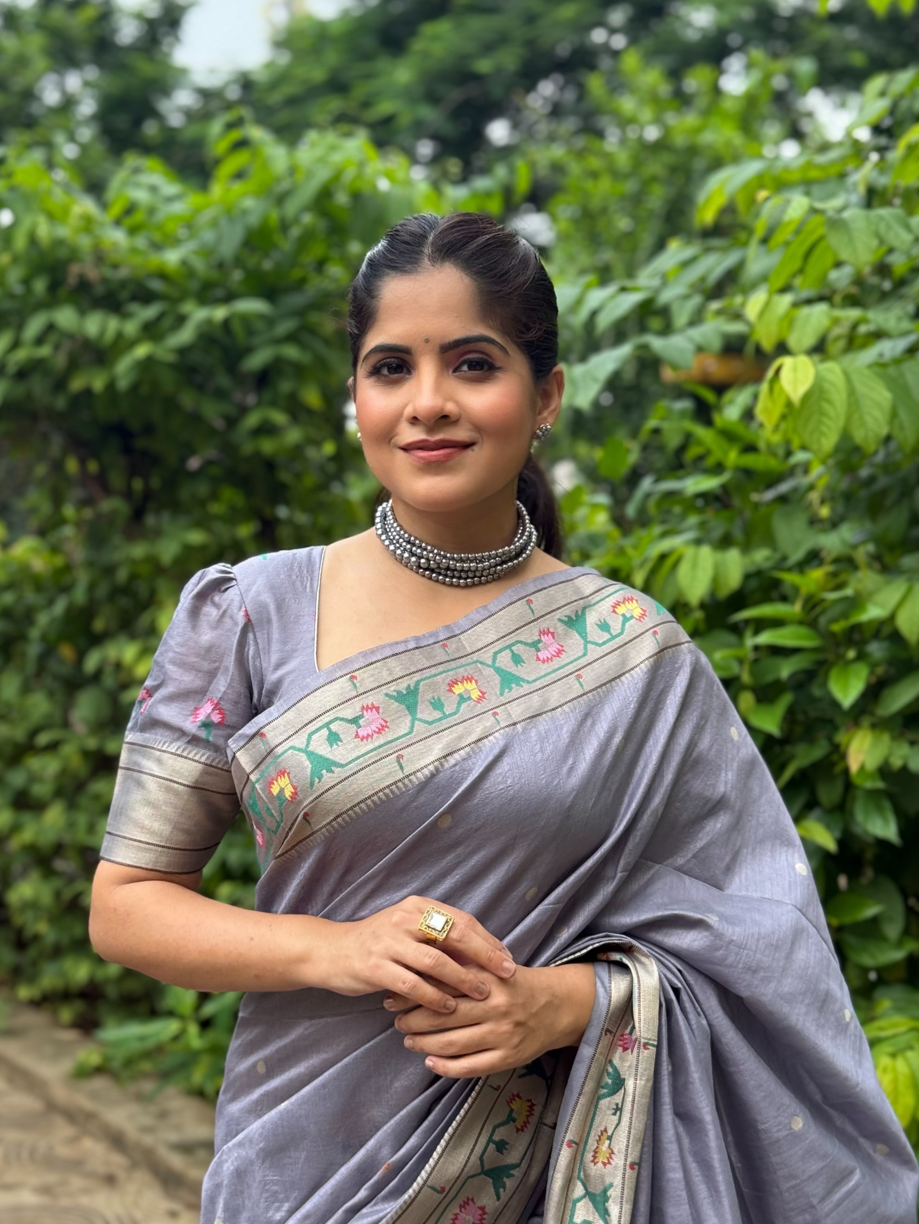 Amruta Deshmukh Grey Paithani Saree Look