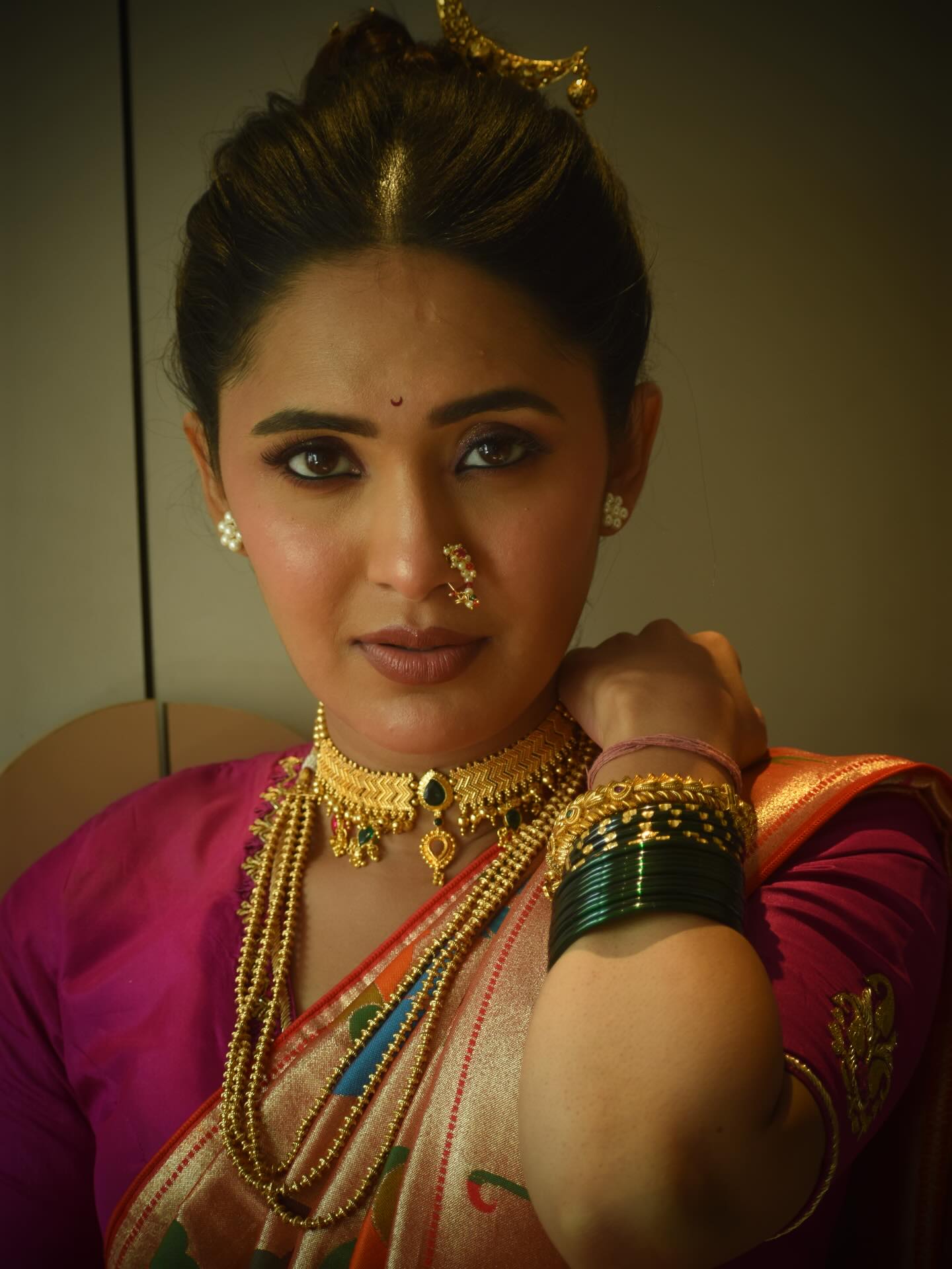 Anushka Sarkate Golden Dress Look