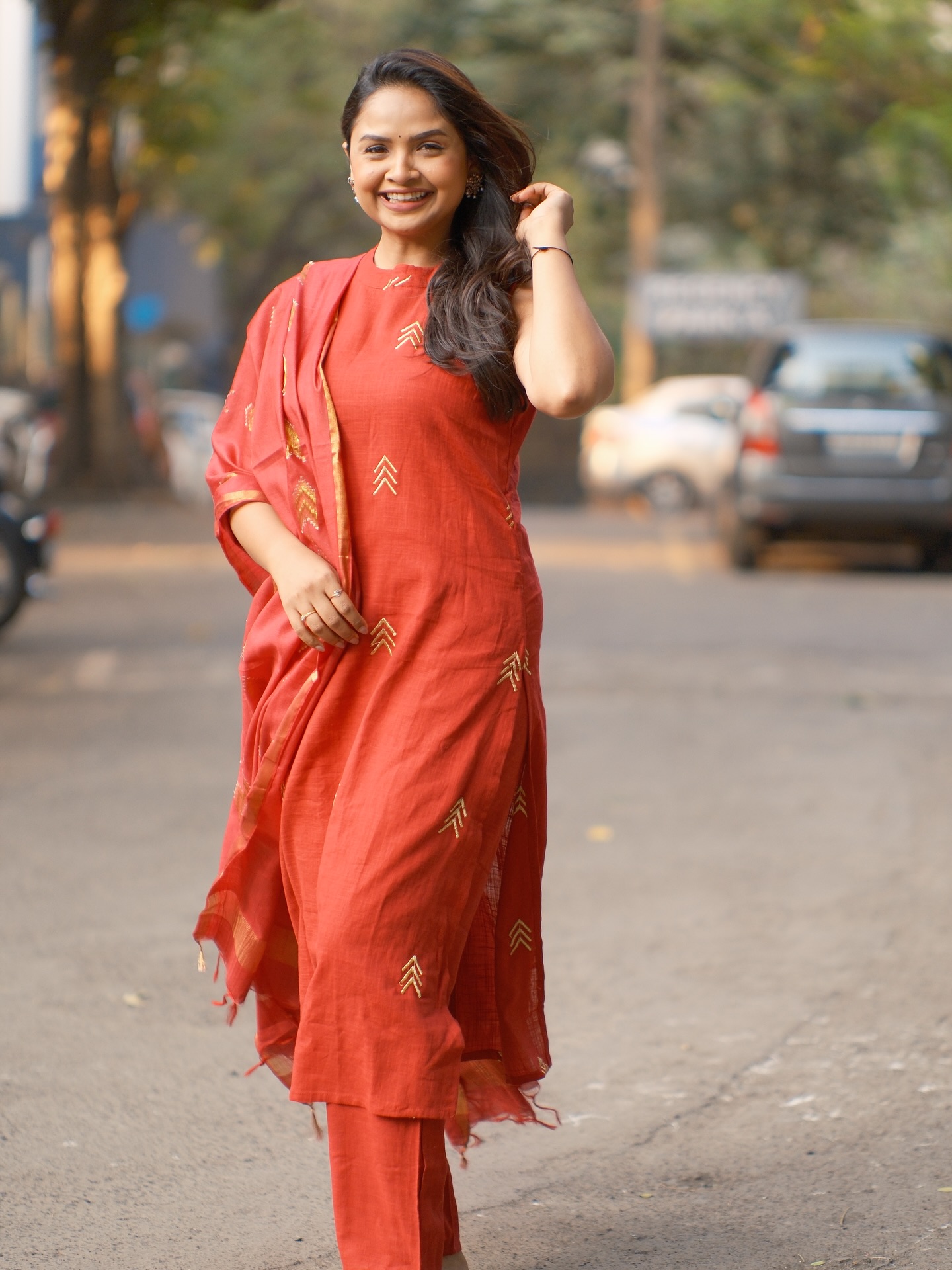 Apurva Gore White Polka Dots Saree Look